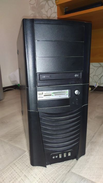 Лот: 15024114. Фото: 1. Системный блок Xeon E5440/ 4*2... Компьютеры в сборе