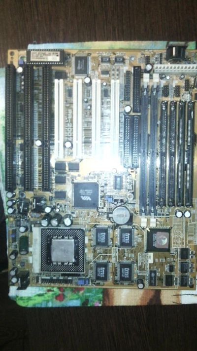Лот: 10857750. Фото: 1. FIC PA-2007 socket 7 + процессор... Материнские платы