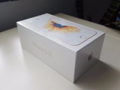 Лот: 6398581. Фото: 1. Apple Iphone 6S 64Gb Gold РСТ... Смартфоны