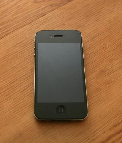 Лот: 3760778. Фото: 1. Apple iPhone 4 16Gb Black. Смартфоны