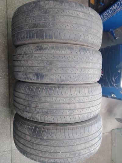 Лот: 22376911. Фото: 1. 4шт 235-55-18 Bridgestone Dueler... Шины