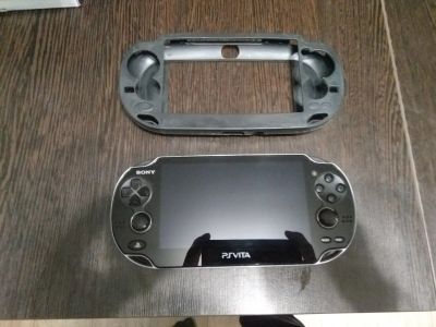 Лот: 11881325. Фото: 1. PS Vita 32Gb + 12 катриджей. Игровые приставки, консоли