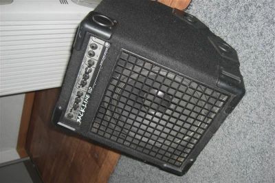Лот: 1478860. Фото: 1. Gallien-Krueger Backline 110. Гитарные эффекты и комбоусилители