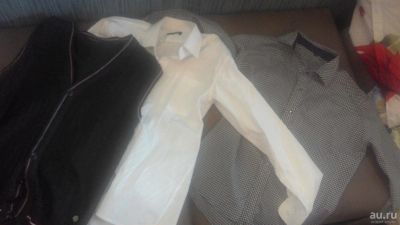 Лот: 9480658. Фото: 1. 2 рубашки +жилет для парня. Рубашки, блузки, водолазки