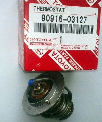 Лот: 7208983. Фото: 1. Продам термостат Toyota 90916-03127. Двигатель и элементы двигателя
