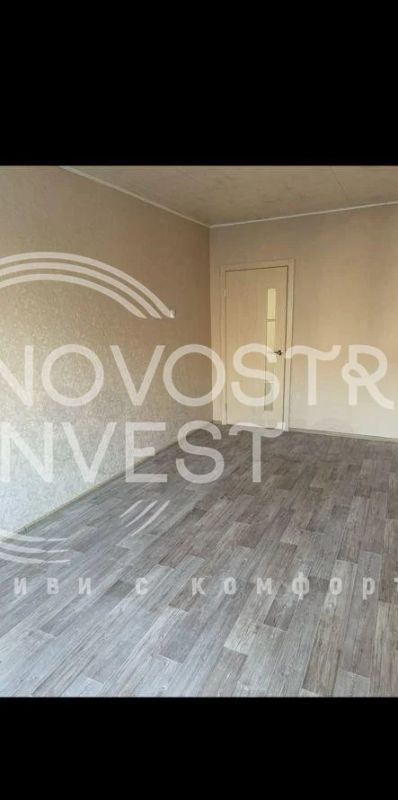 Лот: 17378673. Фото: 1. 4-к квартира, 82.1 м²,. Квартиры, студии