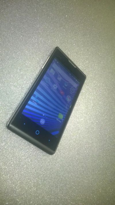 Лот: 7265644. Фото: 1. Смартфон ZTE V815W. Отличное состояние... Смартфоны