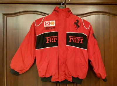 Лот: 10570559. Фото: 1. Куртка Ferrari на мальчика. Верхняя одежда