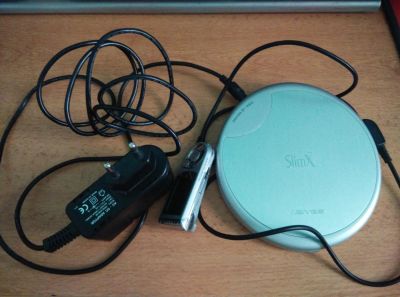 Лот: 5426811. Фото: 1. CD/MP3-плеер iRiver SlimX iMP-550. Плееры
