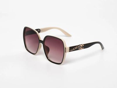 Лот: 22156743. Фото: 1. Очки Chanel. Очки солнцезащитные