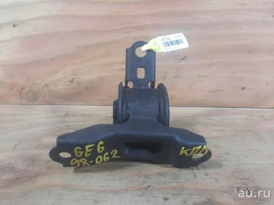 Лот: 18536436. Фото: 1. Подушка кпп Honda Fit GE6 L13A... Трансмиссия