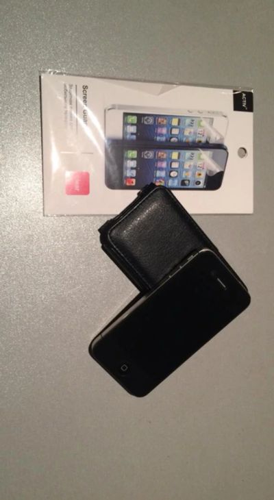 Лот: 4633099. Фото: 1. iPhone 4s 16gb black. Смартфоны