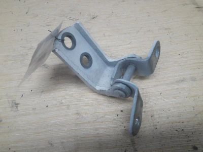 Лот: 21411171. Фото: 1. Петля двери нижняя Toyota Camry... Двигатель и элементы двигателя