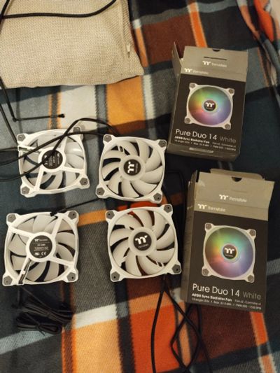 Лот: 17882085. Фото: 1. Комплект вентиляторов Thermaltake... Системы охлаждения