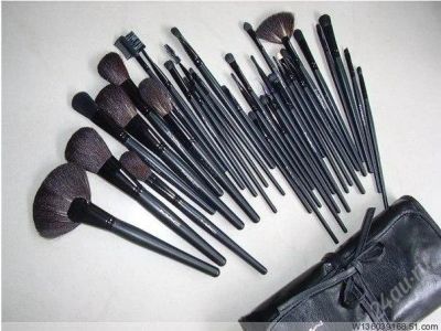 Лот: 2971019. Фото: 1. Кисти Mac 24 шт, новые. Макияж