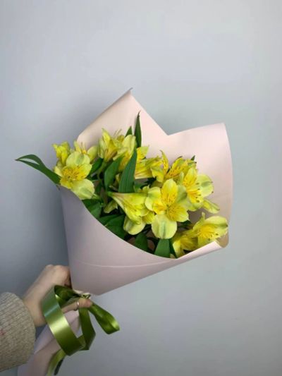 Лот: 25226564. Фото: 1. 3. Букет-комплимент с 1 рубля. Свежие цветы