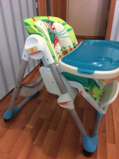 Лот: 8270613. Фото: 1. Стульчик для кормления Chicco... Стульчики для кормления