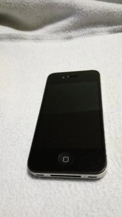 Лот: 8839037. Фото: 1. Iphone 4. Смартфоны