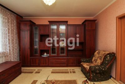 Лот: 24347027. Фото: 1. Продам 4-комн. кв. 80.4 кв.м... Квартиры, студии