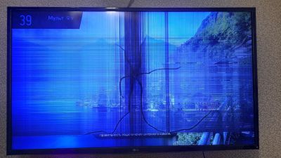 Лот: 17140230. Фото: 1. Телевизор LG 43UH610V разбита... Телевизоры