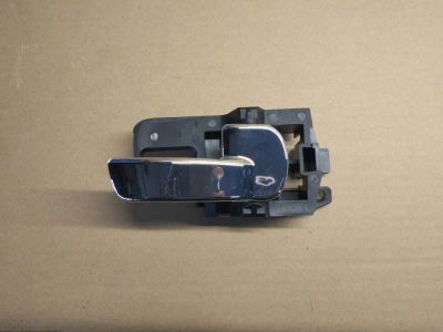 Лот: 21396117. Фото: 1. ручка двери внутренняя Nissan... Двигатель и элементы двигателя