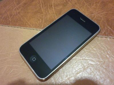 Лот: 2463459. Фото: 1. iPhone 3g 8GB. Кнопочные мобильные телефоны