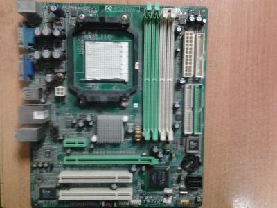 Лот: 9273424. Фото: 1. Материнская плата GeForce 6100... Материнские платы
