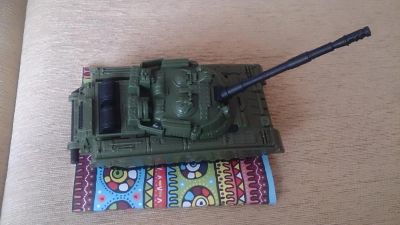 Лот: 8055705. Фото: 1. Танк для мальчика. Военная тема