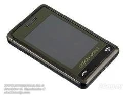 Лот: 967166. Фото: 1. SAMSUNG ARMANI P520. Кнопочные мобильные телефоны