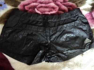 Лот: 1835451. Фото: 1. шортики adidas размер S. Брюки, шорты