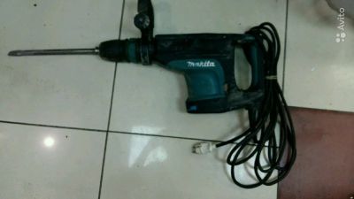 Лот: 11751710. Фото: 1. Отбойный молоток Makita HM 1203... Электроинструмент