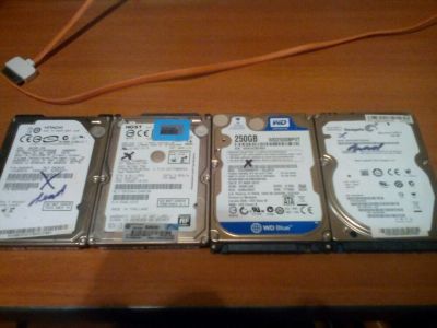 Лот: 10920464. Фото: 1. Мертвые жесткие диски от ноутбуков... Жёсткие диски (HDD)