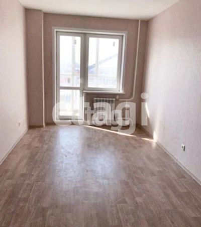 Лот: 20998273. Фото: 1. Продам 1-комн. кв. 35 кв.м. Красноярск... Квартиры, студии