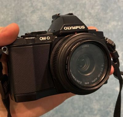 Лот: 20207830. Фото: 1. Фотоаппарат Olympus OM-D E-M5... Цифровые беззеркальные со сменной оптикой