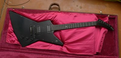 Лот: 5321453. Фото: 1. Gibson Explorer Gothic 2001 года. Гитары