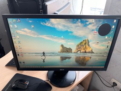 Лот: 20226931. Фото: 1. Монитор Acer V233H. ЖК-мониторы