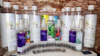 Лот: 24680407. Фото: 1. Пустые бутылочки от " Avon " для... Унисекс парфюмерия