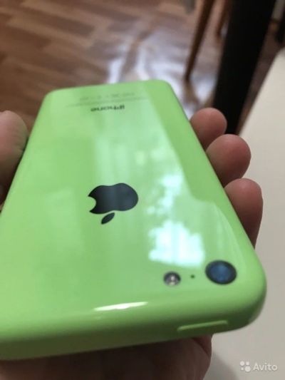Лот: 8332022. Фото: 1. Apple iPhone 5C 8Gb зеленый. Смартфоны