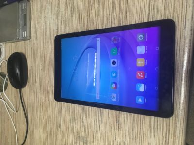 Лот: 13897499. Фото: 1. планшет Huawei Mediapad T2 Pro... Планшеты