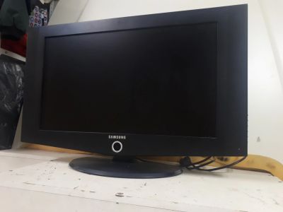Лот: 16766174. Фото: 1. Телевизор Samsung LE27T51B. Телевизоры