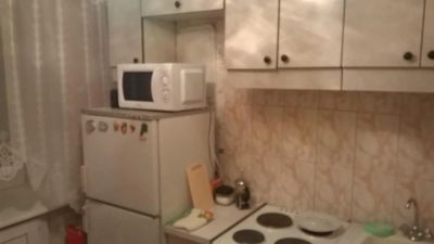 Лот: 6440341. Фото: 1. Сдам 1-комн. Крас Раб д.125. Квартиры, студии