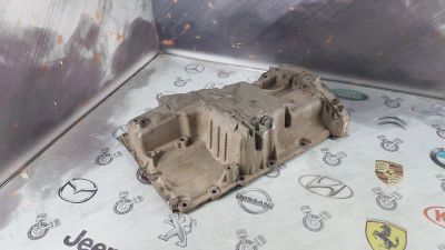 Лот: 23586906. Фото: 1. Поддон Mazda Axela LF-VDS LFE510401. Двигатель и элементы двигателя
