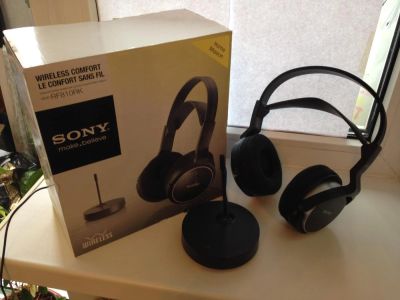 Лот: 7293506. Фото: 1. Беспроводные наушники SONY MDR-RF810RK. Наушники, гарнитуры