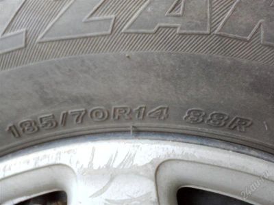 Лот: 1237166. Фото: 1. Покрышки с железными дисками Toyota... Шины на дисках