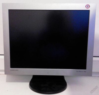 Лот: 5836482. Фото: 1. Монитор Samsung SyncMaster 152V... ЖК-мониторы