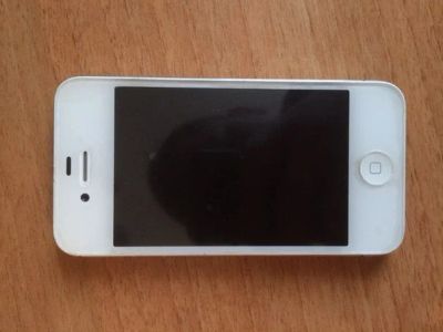Лот: 5273869. Фото: 1. Iphone 4s 16Gb. Смартфоны