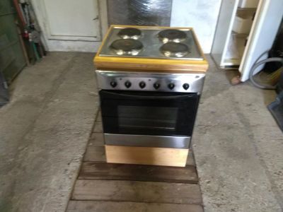 Лот: 11370543. Фото: 1. Печь электрическая Аристон. Плиты, духовые шкафы, варочные поверхности
