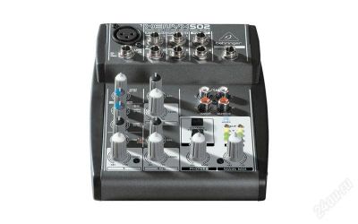 Лот: 2442230. Фото: 1. Behringer XENYX 502 сверхкомпактный... Микшеры, предусилители, микрофонные эффекты