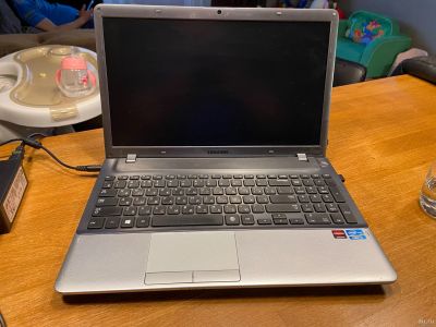 Лот: 17579778. Фото: 1. Ноутбук Samsung NP355V5C-S0NRU. Ноутбуки
