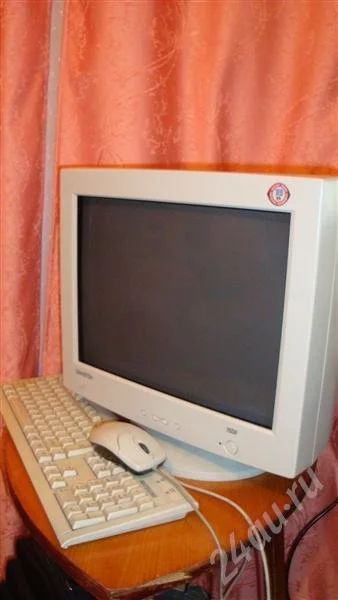 Лот: 565078. Фото: 1. Монитор Samtron 76DF. ЭЛТ-мониторы